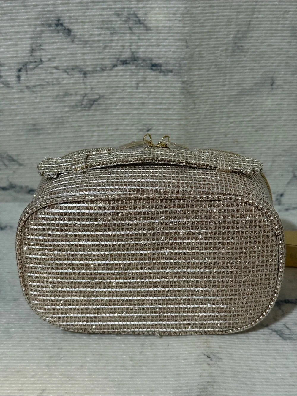 Dior Beauty Sparkly Top-Handle CD Star Accent Cosmetics Case - Picture 11 of 15